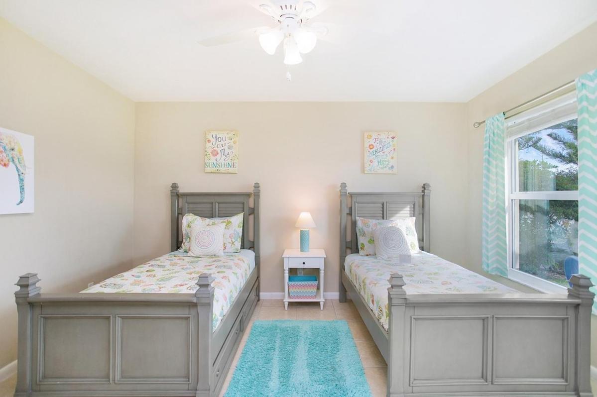 Holiday home Coastal Flair-walk To Beach-heated Pool-sleeps 8 Naples