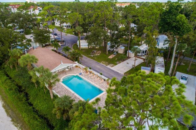 Escape To Paradise Close To Marco, Campsite Naples
