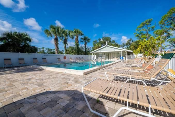 Campsite Escape To Paradise Close To Marco, Naples