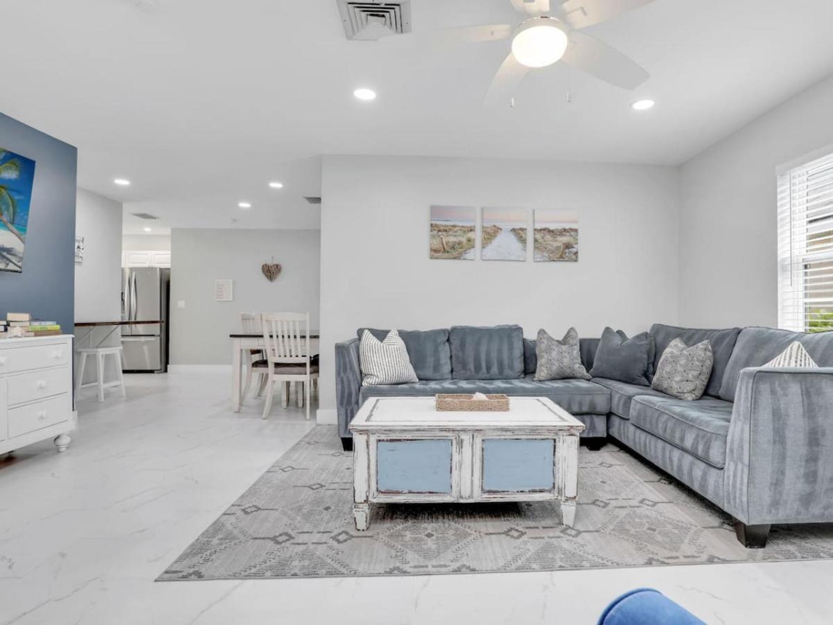 Villa 4bd House Heated Pool Sleeps 14