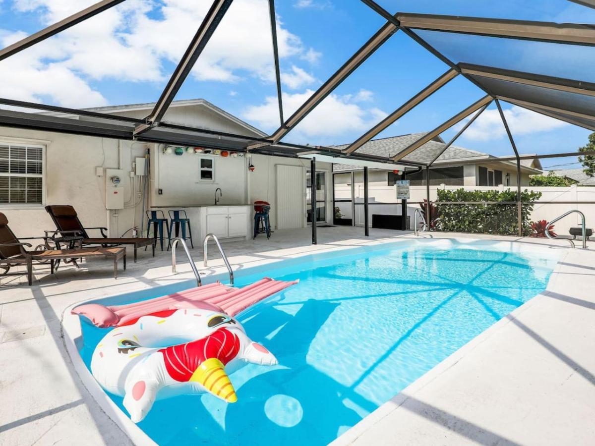 4bd House Heated Pool Sleeps 14 *