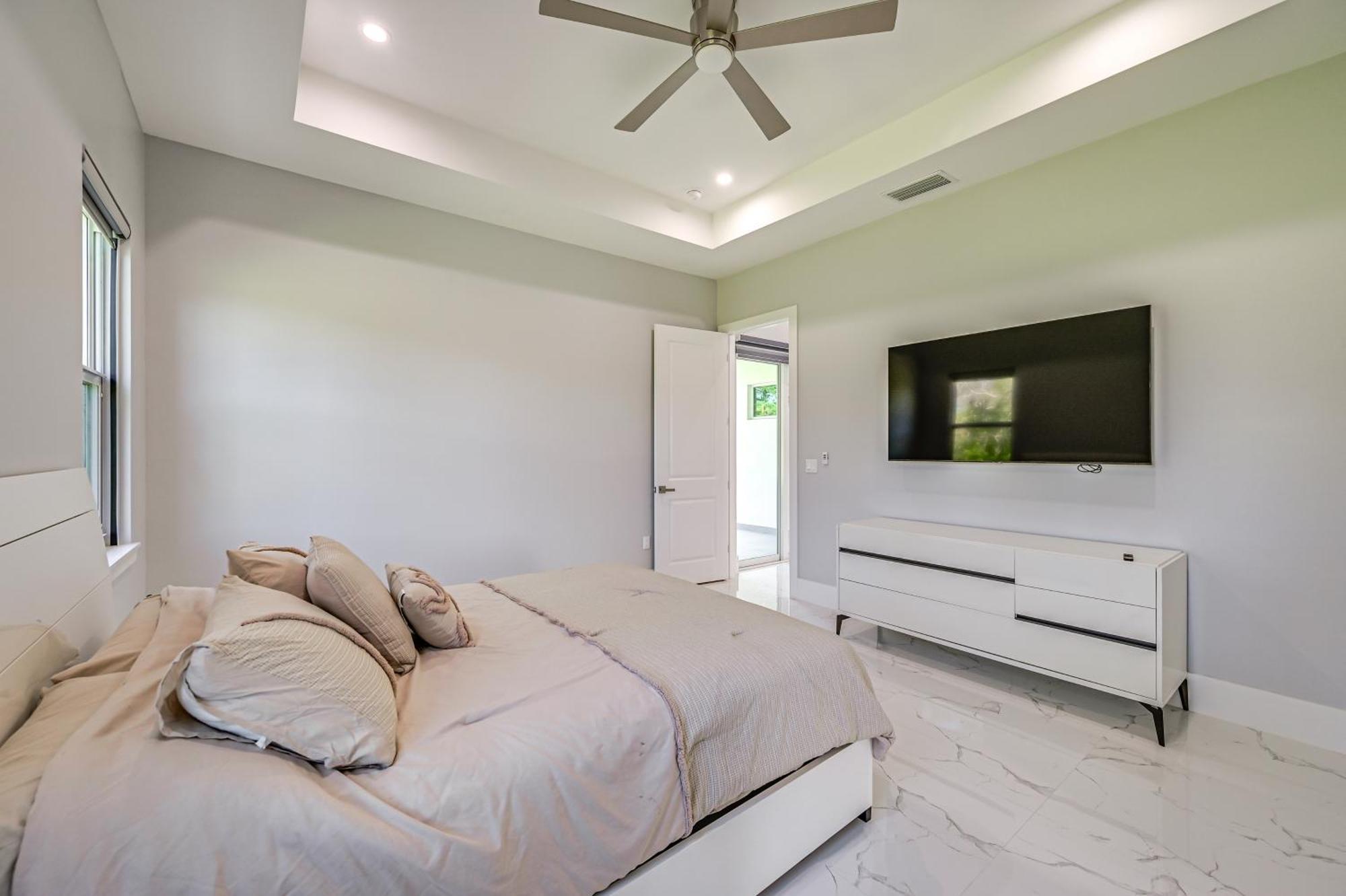 Pets Welcome - On 2 5 Acres In Naples! Holiday home Naples