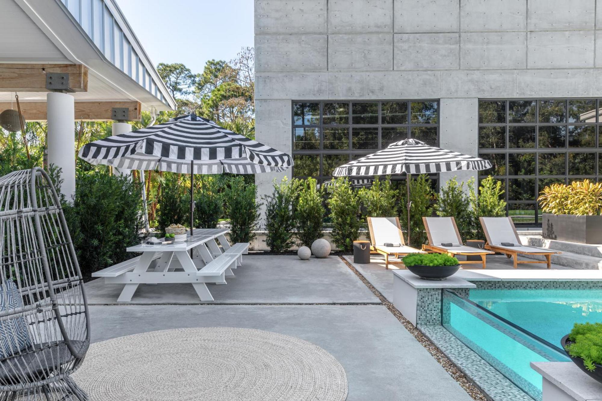 Industrial Modern Estate With Cinema Gym Pool Pickle Ball And Hot Tub Naples