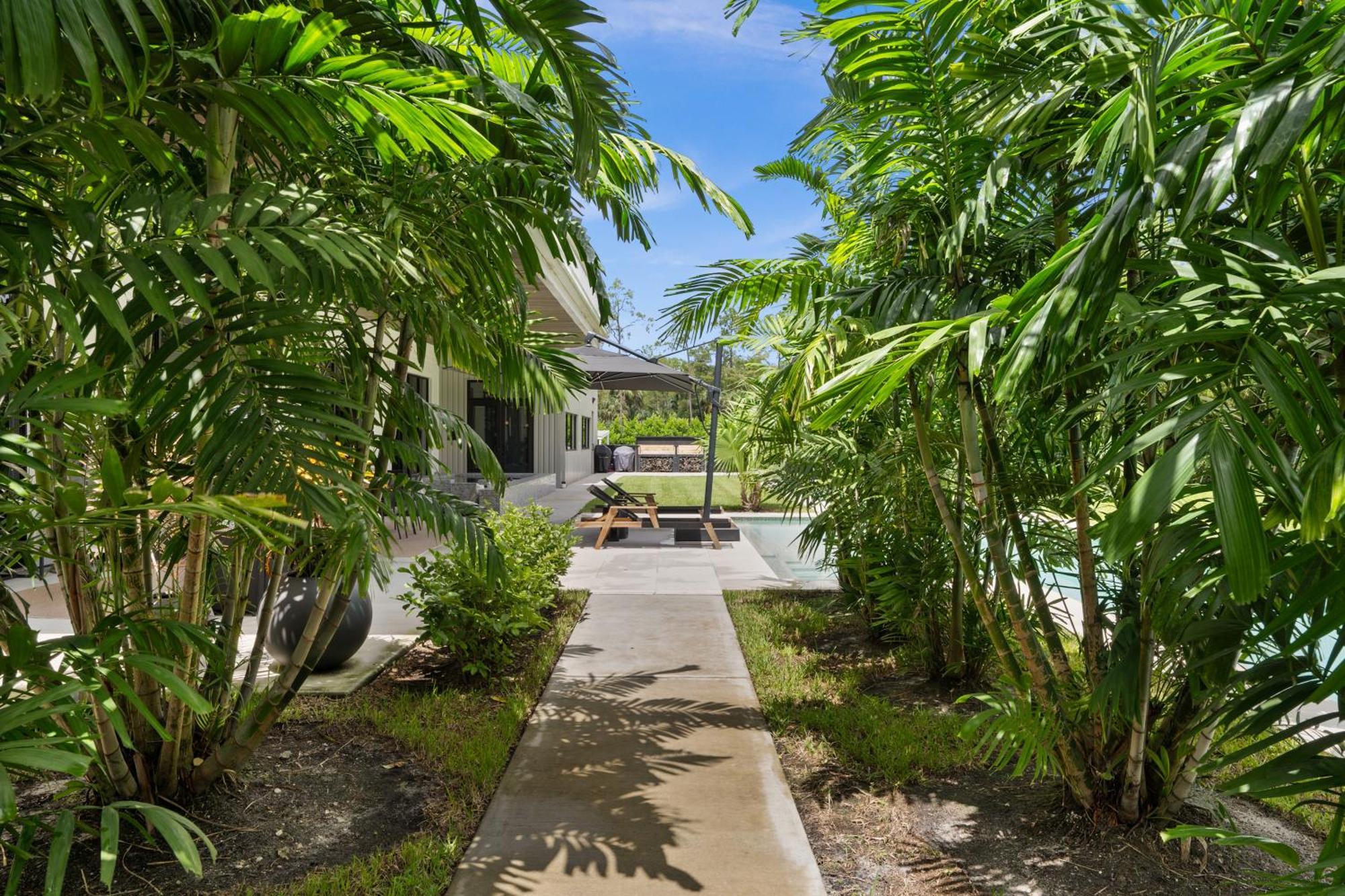 Industrial Modern Estate With Cinema Gym Pool Pickle Ball And Hot Tub Naples