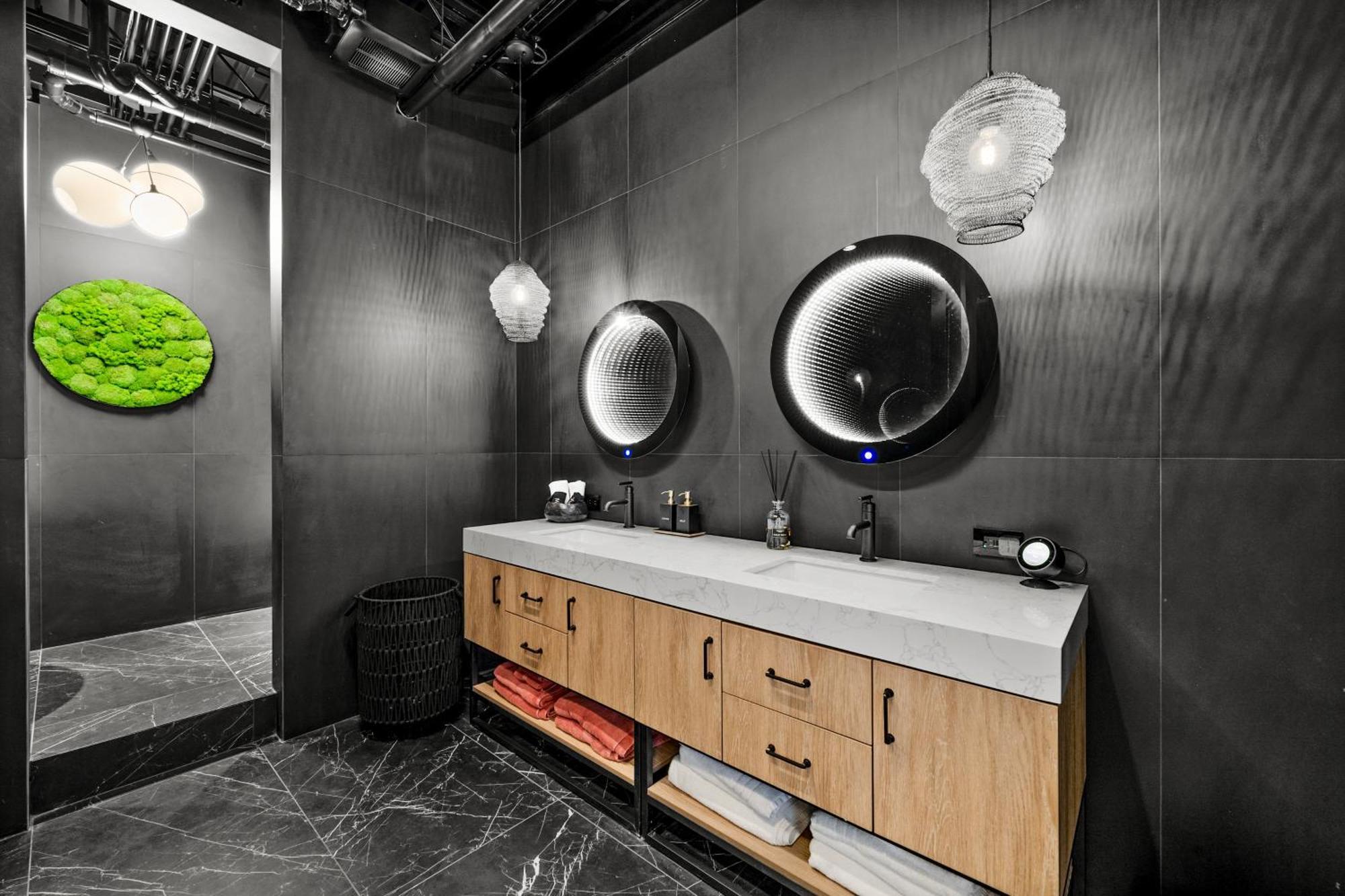 Industrial Modern Estate With Cinema Gym Pool Pickle Ball And Hot Tub Naples