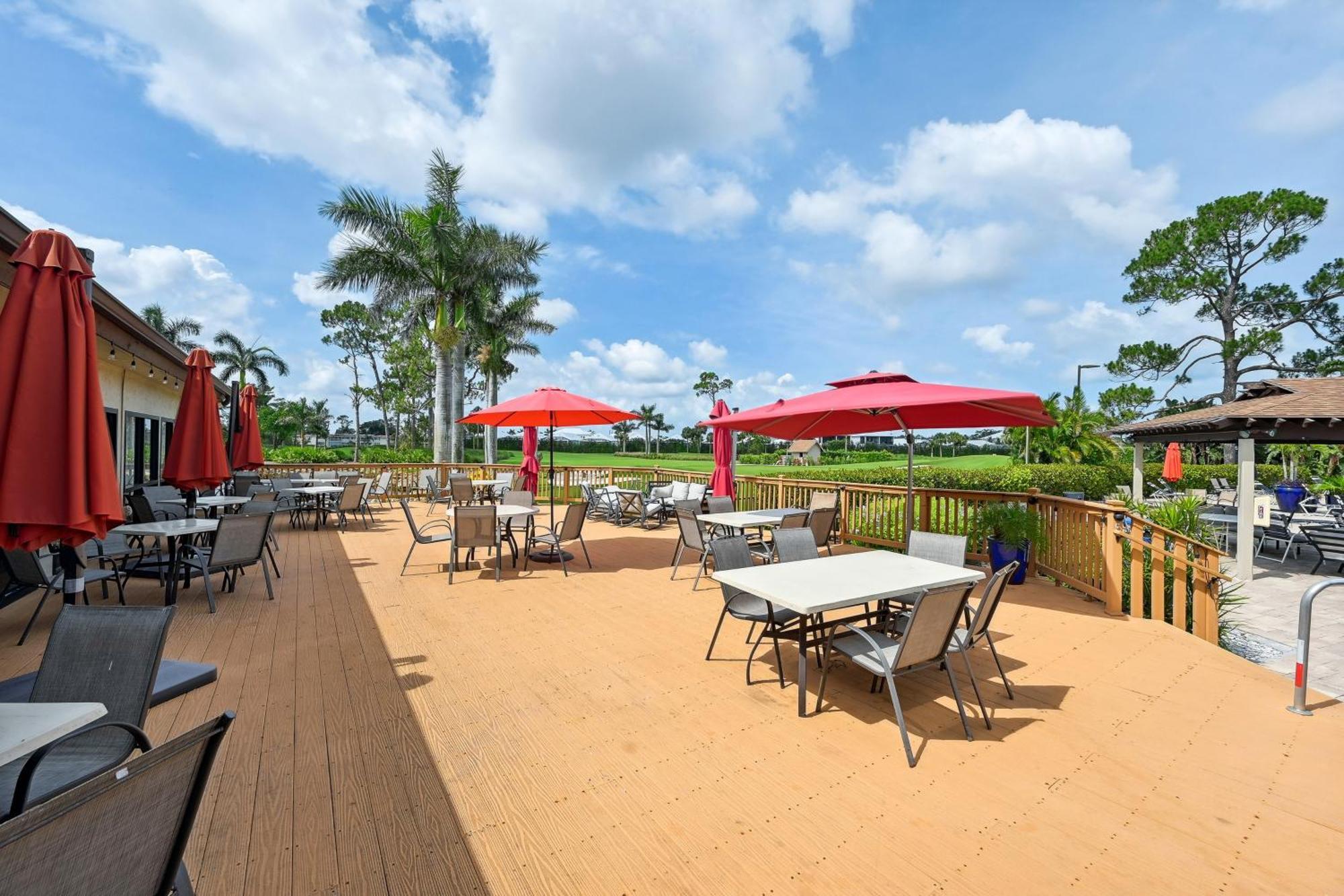 3 Mi To Downtown Country Club Condo! *