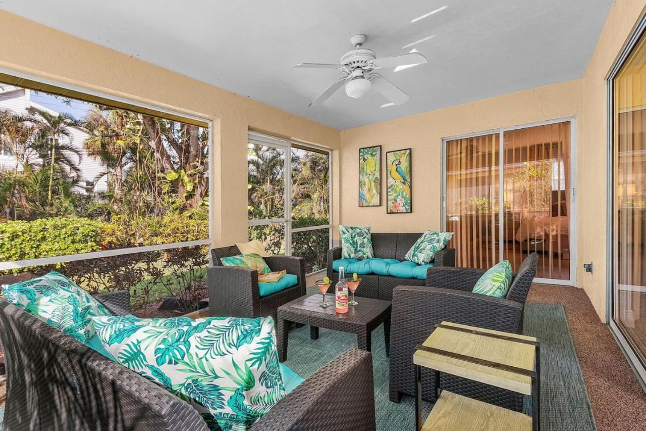 Tropical Vacation Close To Vanderbilt * Naples