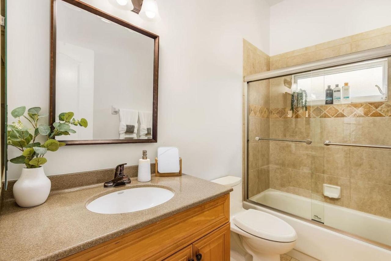 Holiday home Tropicana Luxury Pool Home. Gated Community
