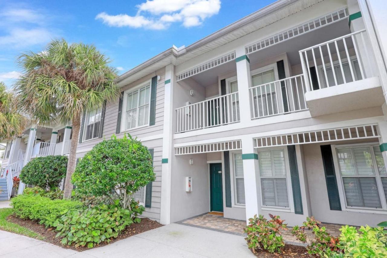 Luxury 3bd 2b At Lely Golf And Cc *