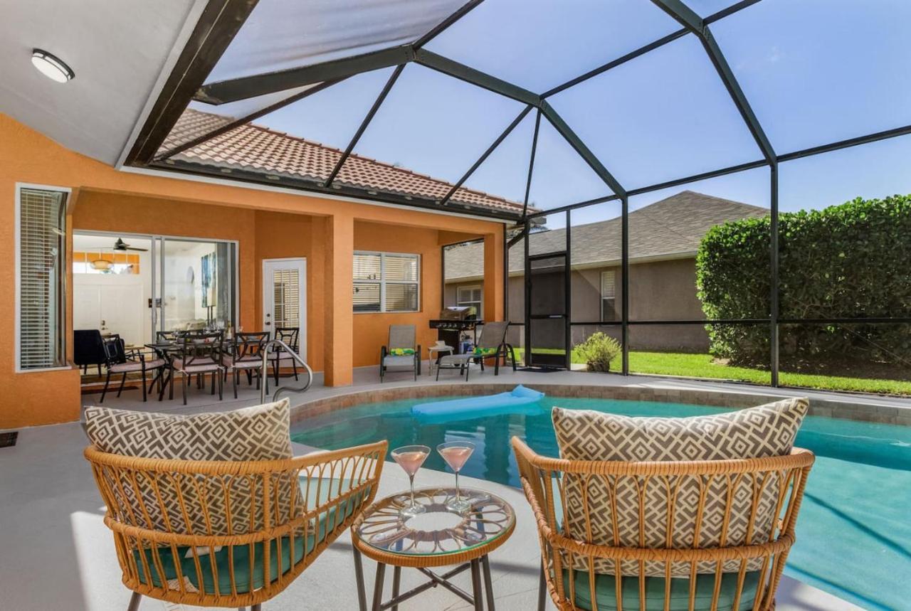 Lakeview Lovely Pool In Gated Community Holiday home *