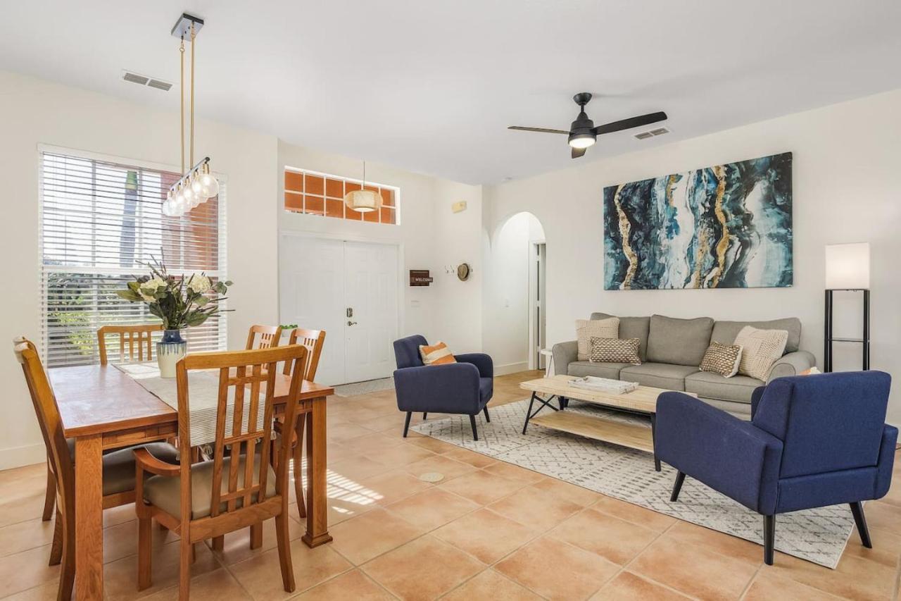 Lakeview Lovely Pool In Gated Community Holiday home Naples