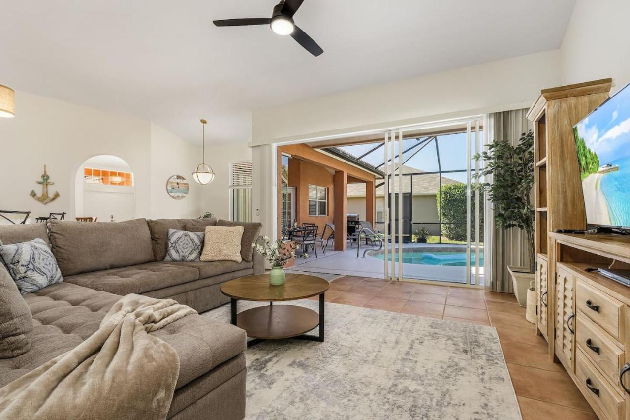 Lakeview Lovely Pool In Gated Community Holiday home Naples