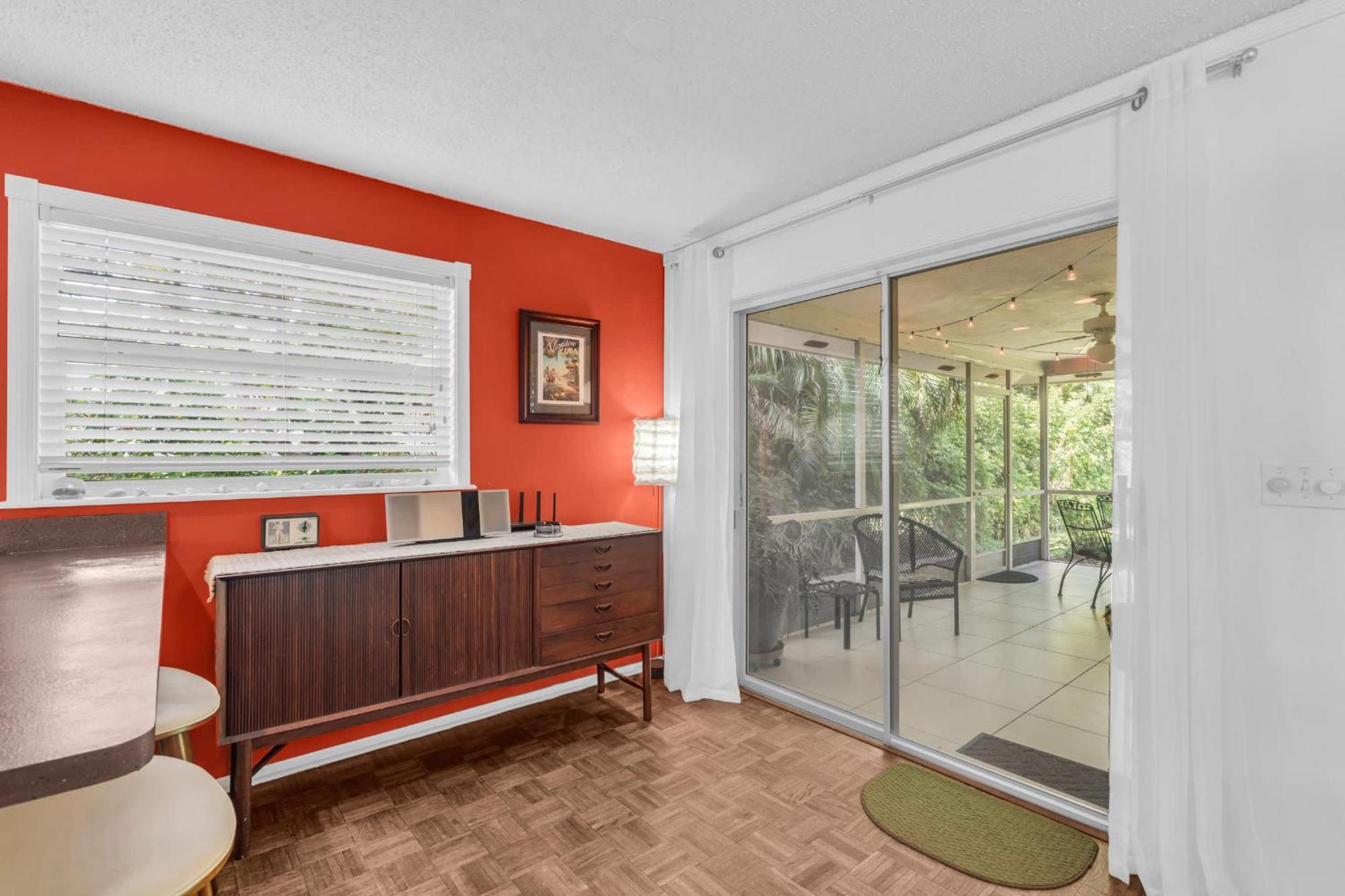 Beautiful Park -only 1 Mile To Vanderbilt North Holiday home Naples