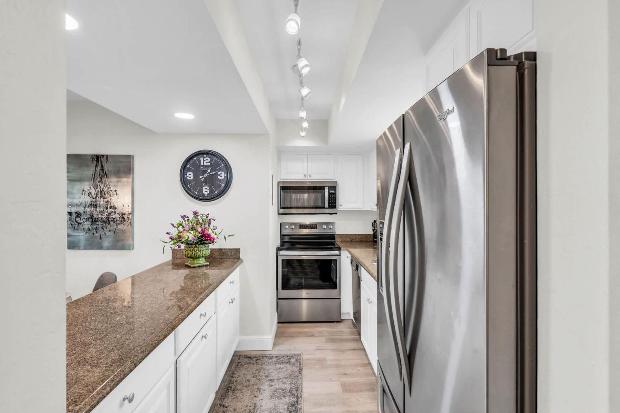 Gorgeous Inside - Stunning Views * Naples