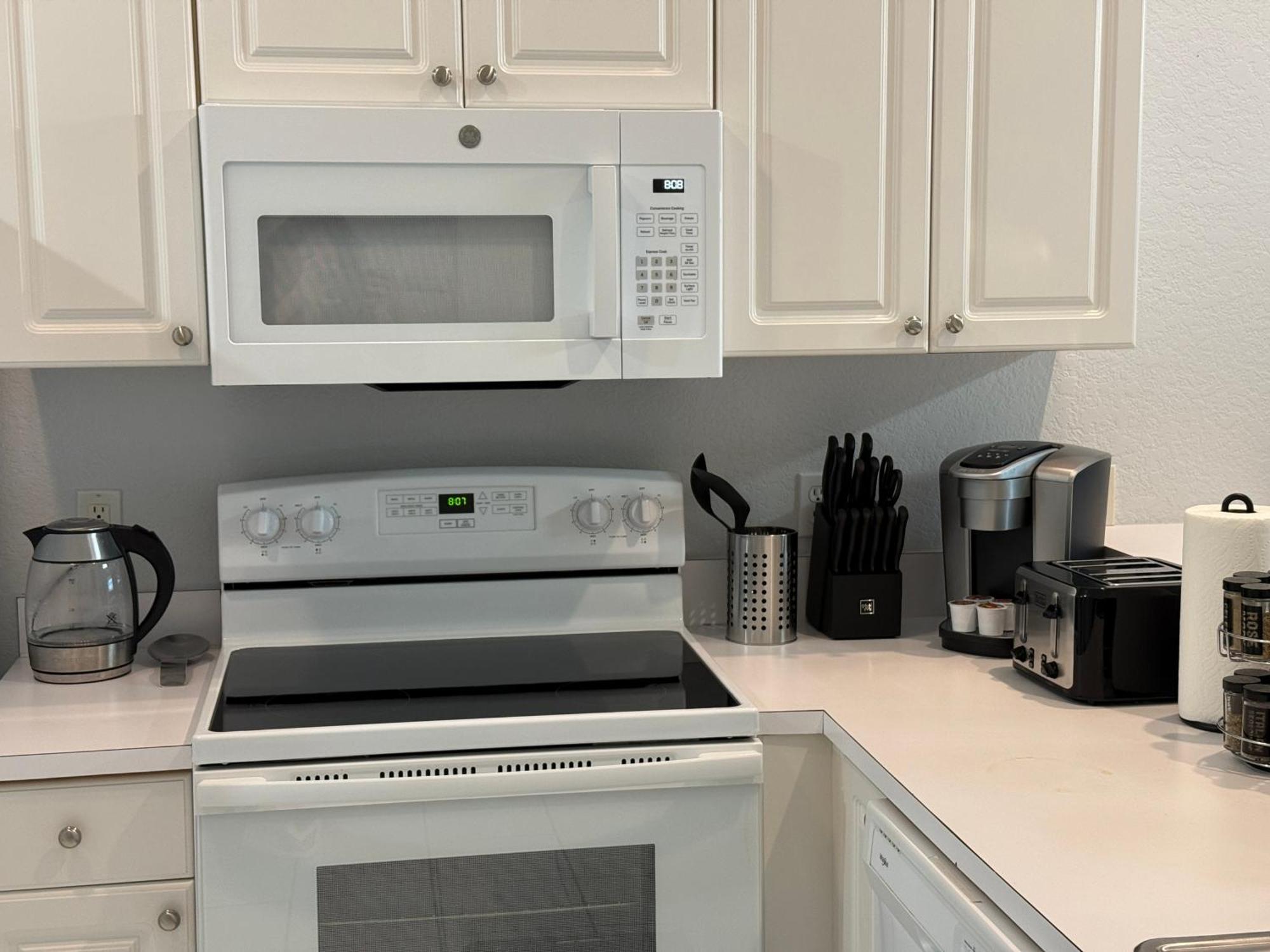 Apartment Spacious 2 Bedroom Lely Fl