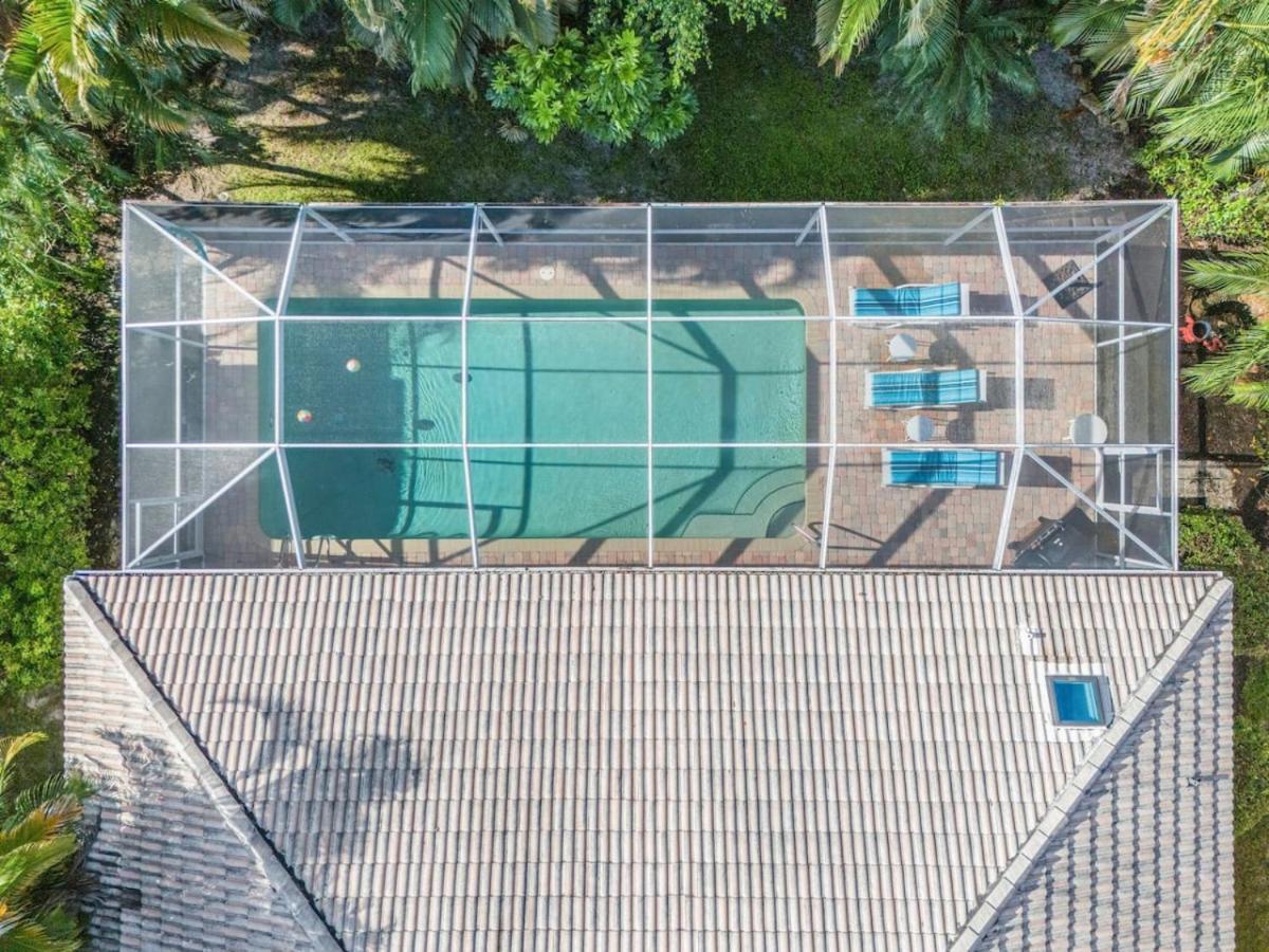Spacious 3 Bed 3 Bath Pool In * Naples