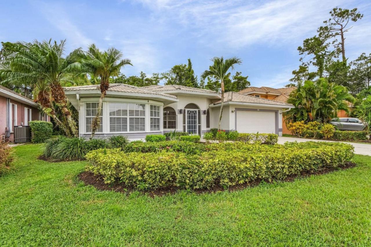Spacious 3 Bed 3 Bath Pool In