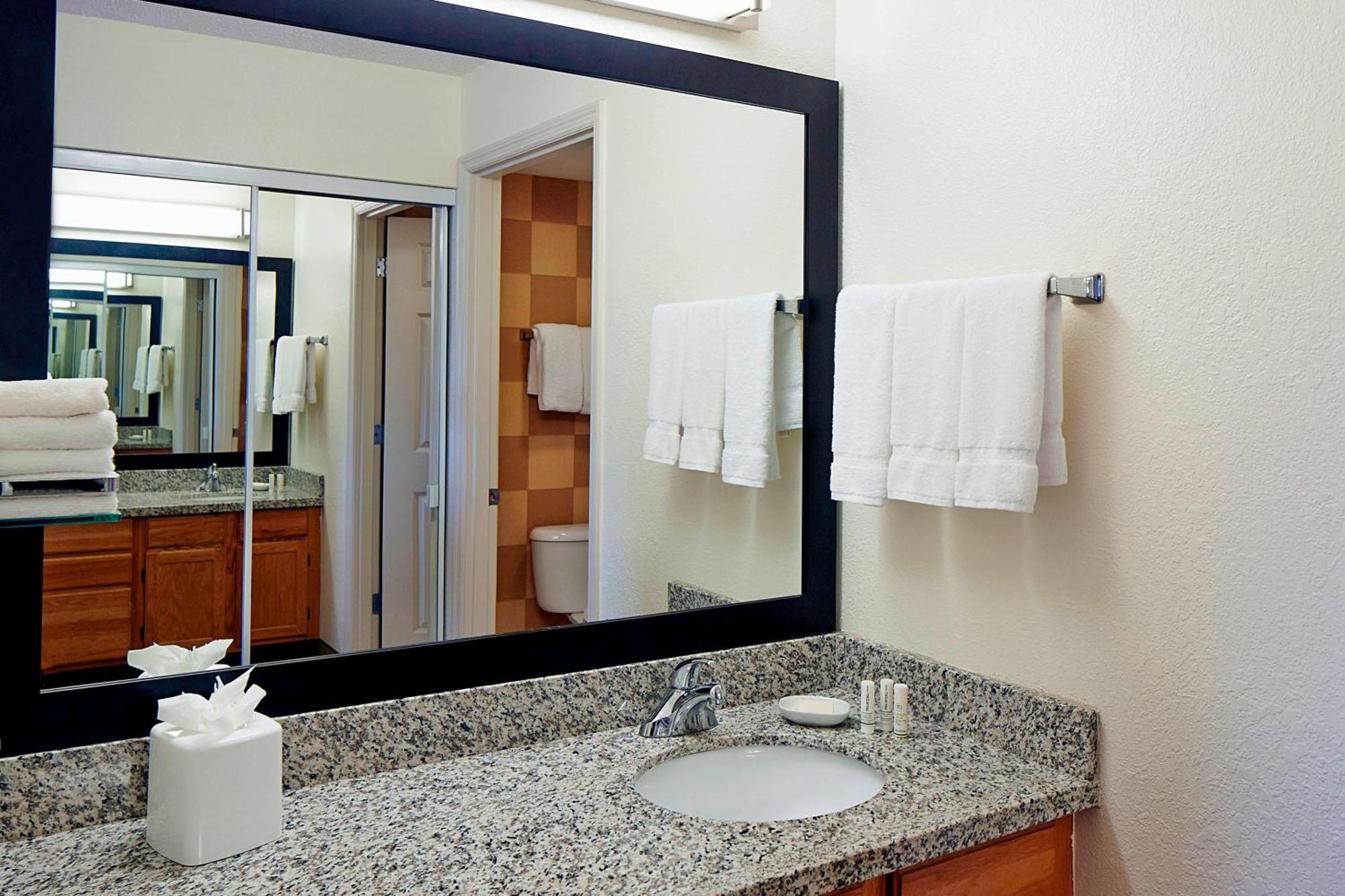 Hotel By Marriott 3*