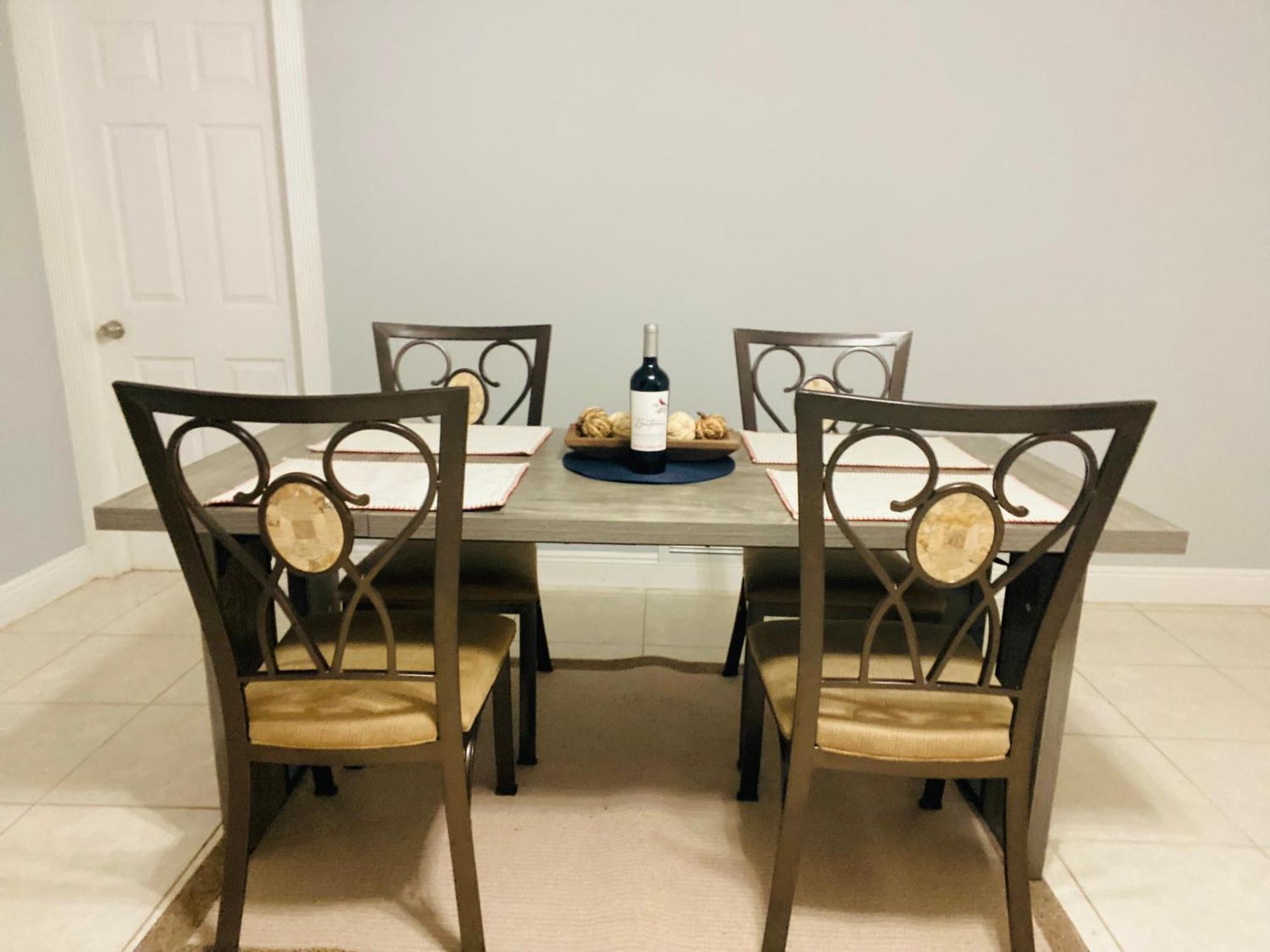 Getaway, Pool, Gazebo & Outdoor Grill Holiday home *