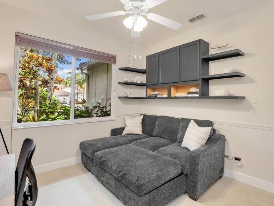 Villa Modern In Heart Of