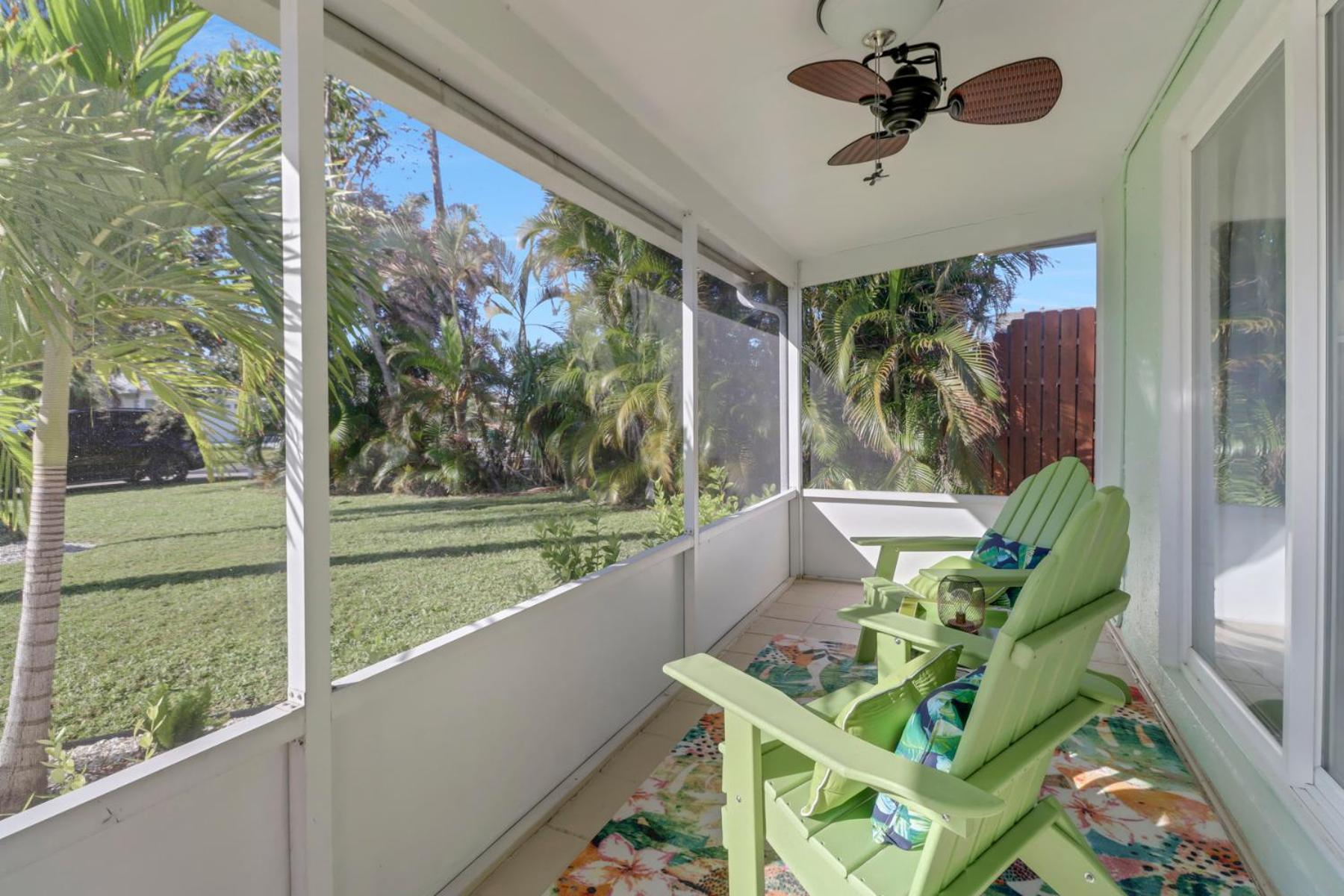 Little House W/ Pool&spa - 5 Minutes To Vanderbilt Naples
