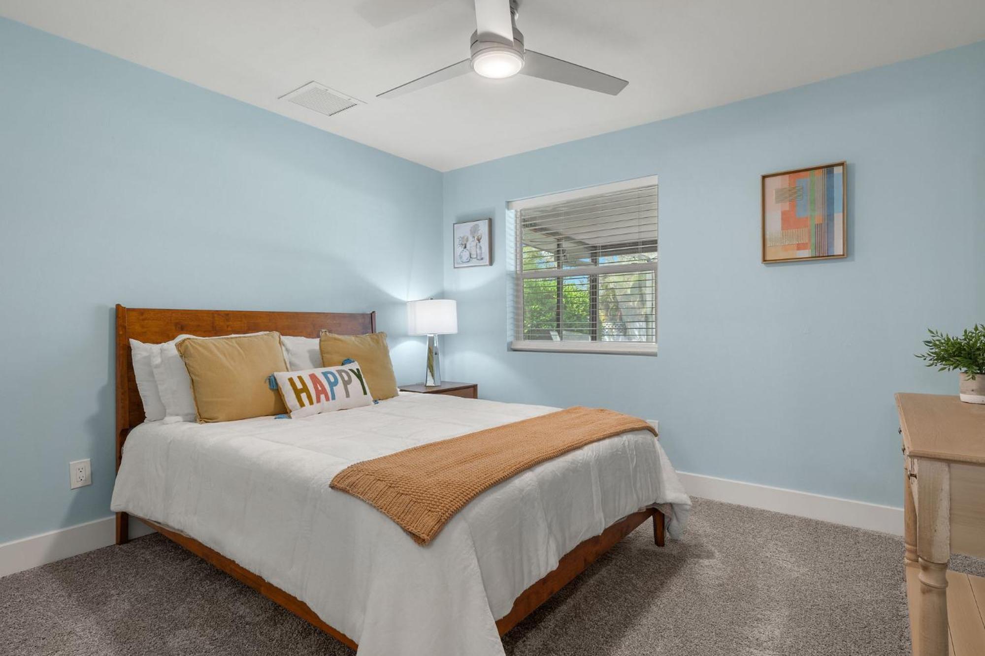 6 Bed 4 Bath Family Fun Pool Near Beach! Holiday home Naples