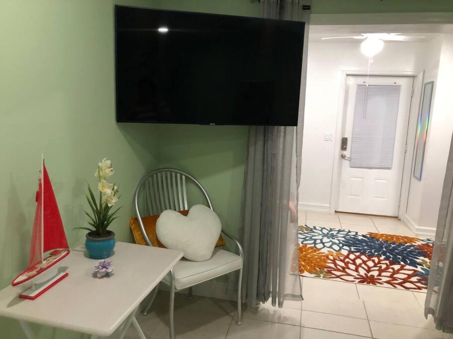 Apartment King Flamingo Guest Naples