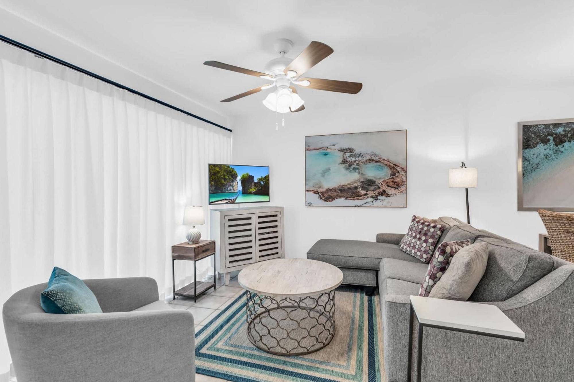 Holiday home First Floor Walk Out With View Naples