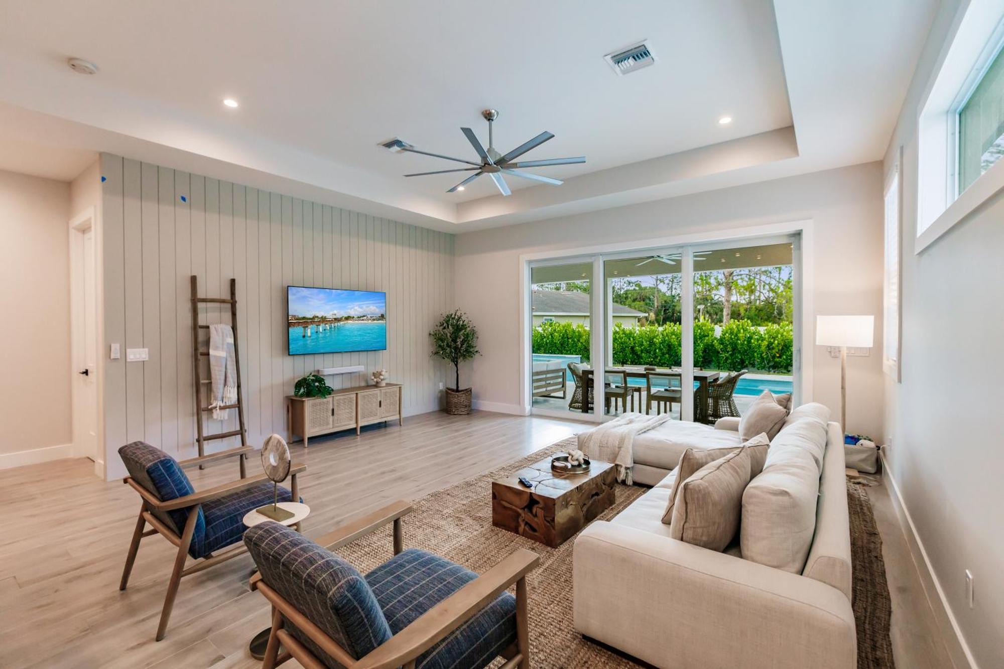 Mimosa Manor 4-4 Luxury Near Vanderbilt Holiday home Naples