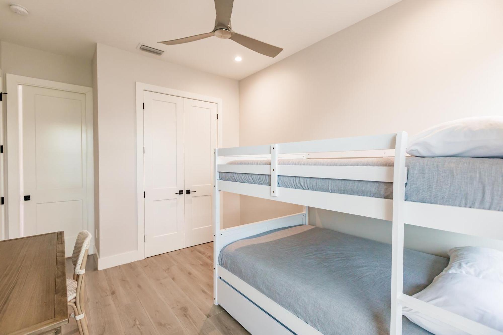 Holiday home Mimosa Manor 4-4 Luxury Near Vanderbilt *