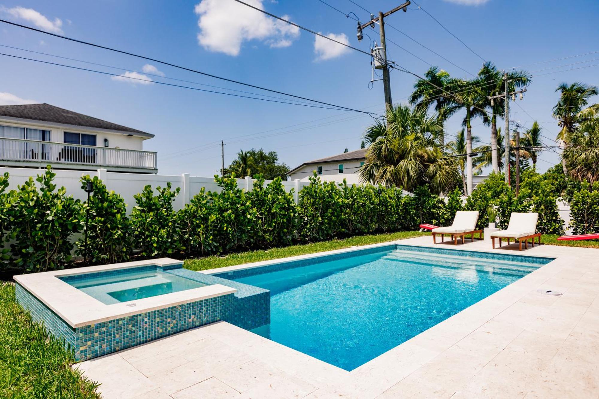 Luxury Orange Blossom Oasis 4-3 Tiki Bar Naples