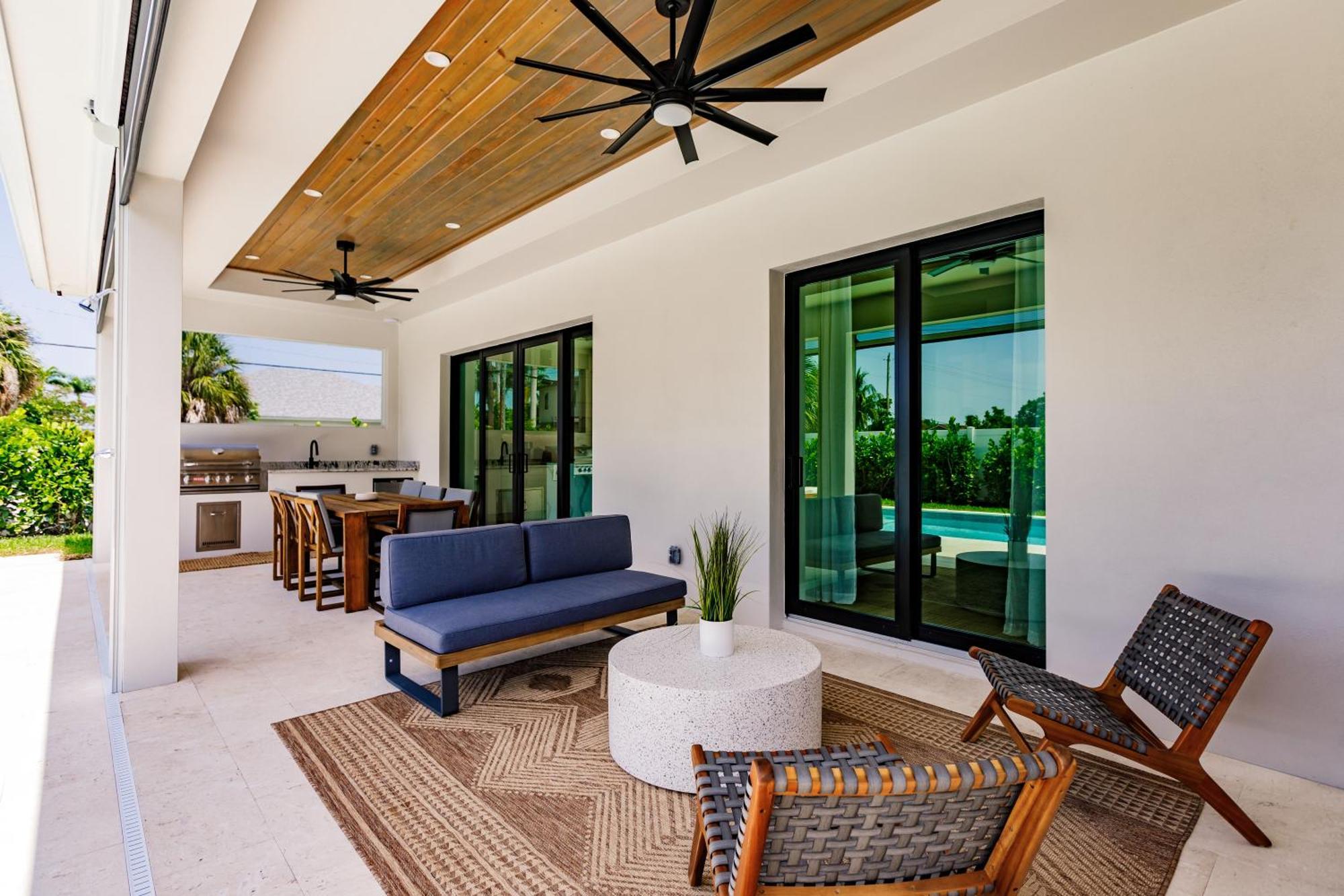 Luxury Orange Blossom Oasis 4-3 Tiki Bar *