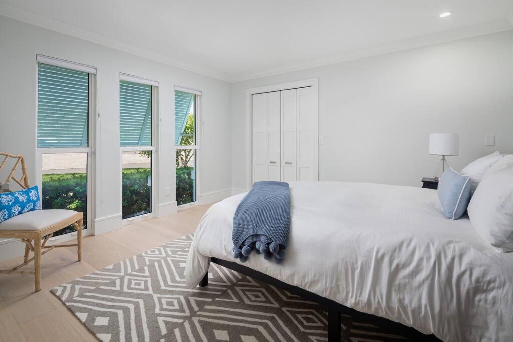 Luxury Park Shore With Private Naples