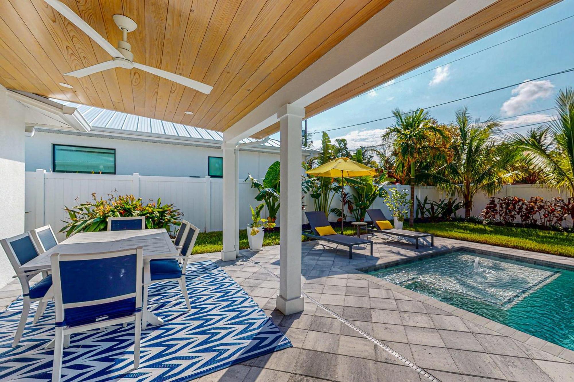 Yellow Door Holiday home Naples