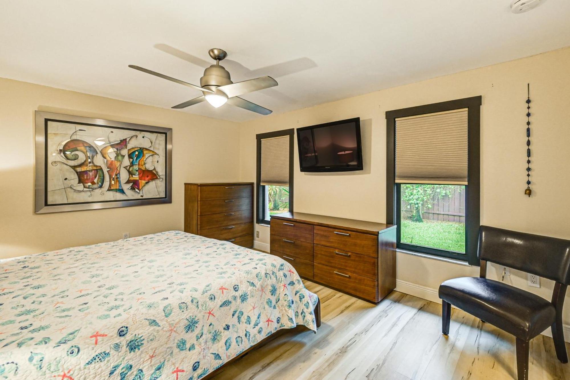 With Outdoor Kitchen And Private Pool! Naples