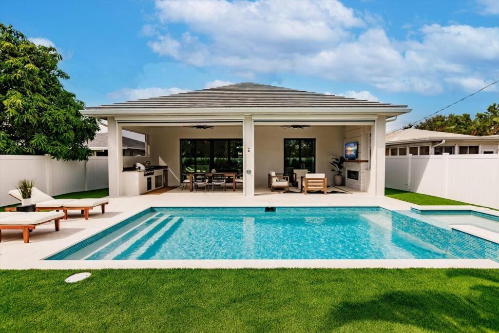 Holiday home Paradise Cove Luxury *