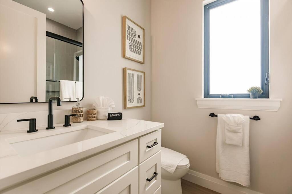 Paradise Cove Luxury Naples