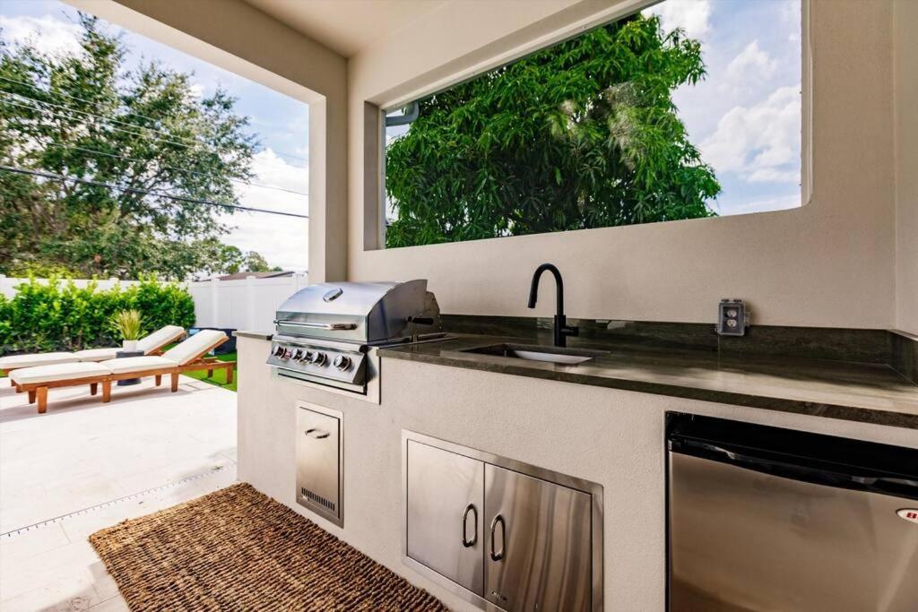 Paradise Cove Luxury Holiday home *