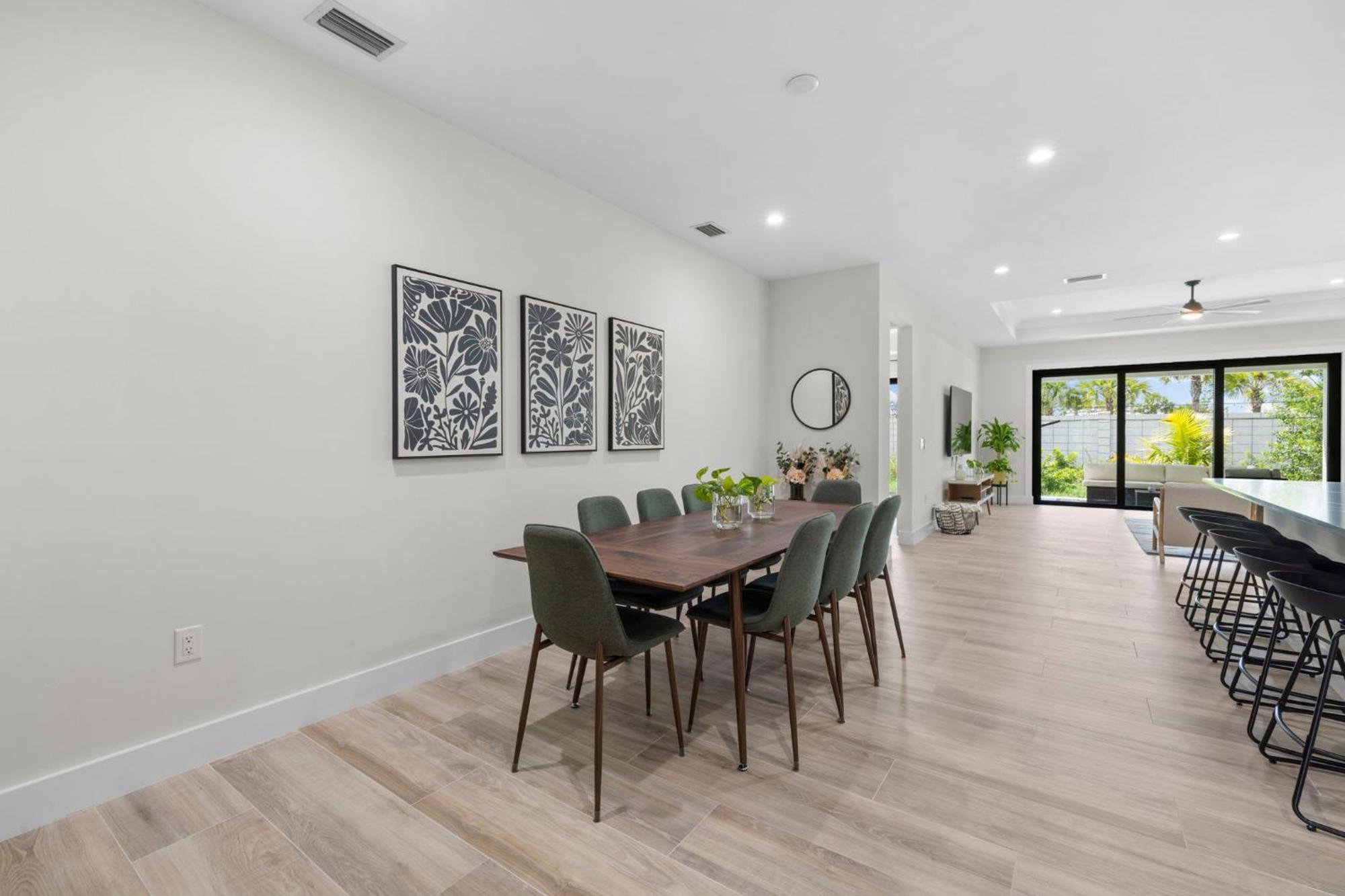 Villa Stunning Escape Near And Pickleball Courts Naples