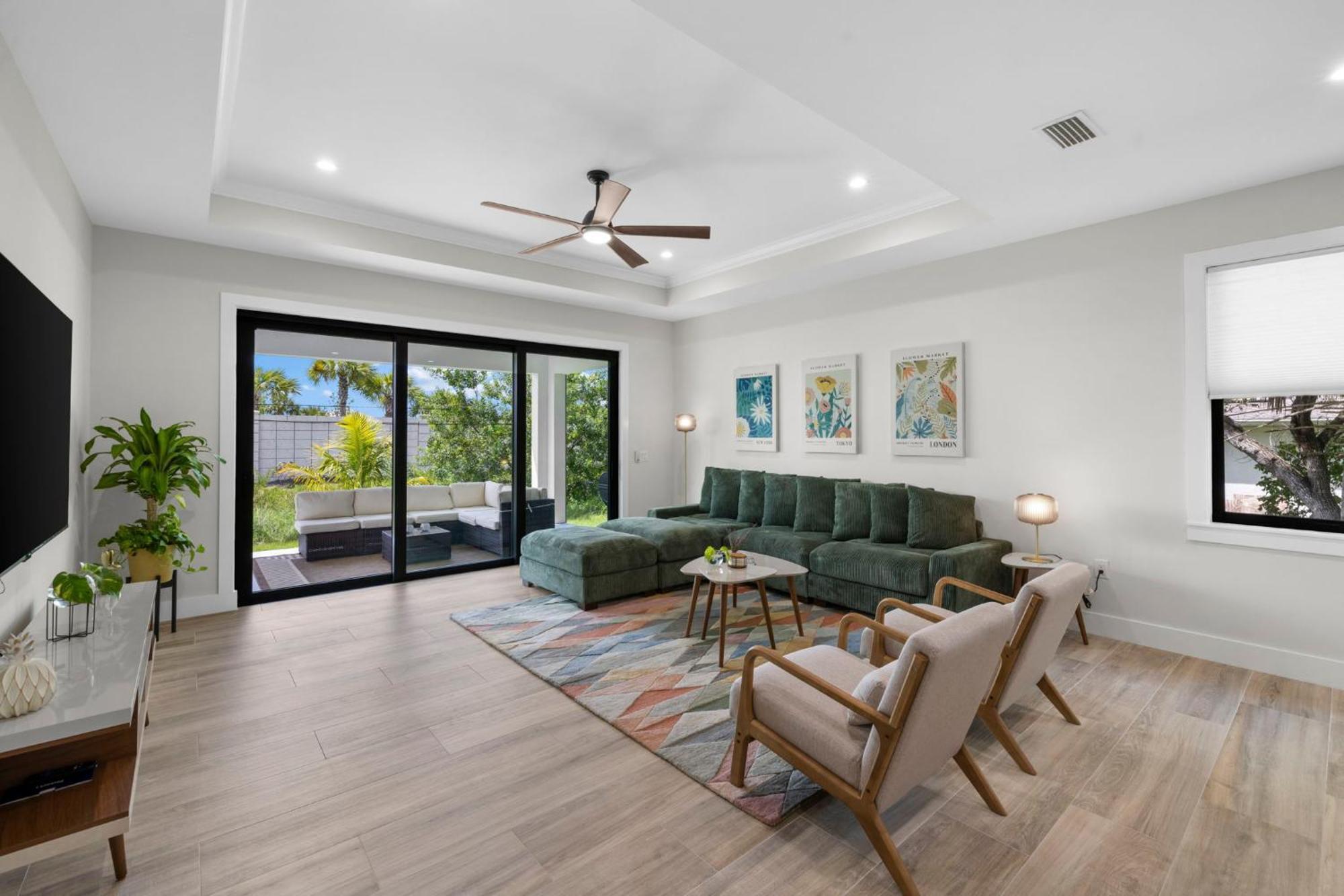 Villa Stunning Escape Near And Pickleball Courts Naples