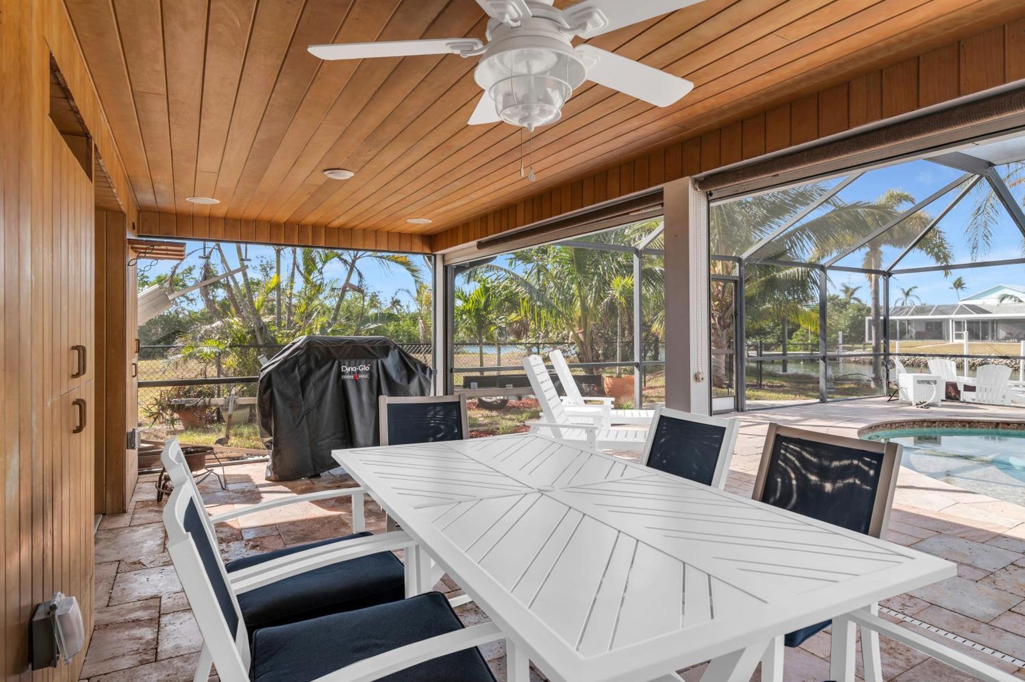 Holiday home Dreamers Hideaway I Waterfront I Direct Access *