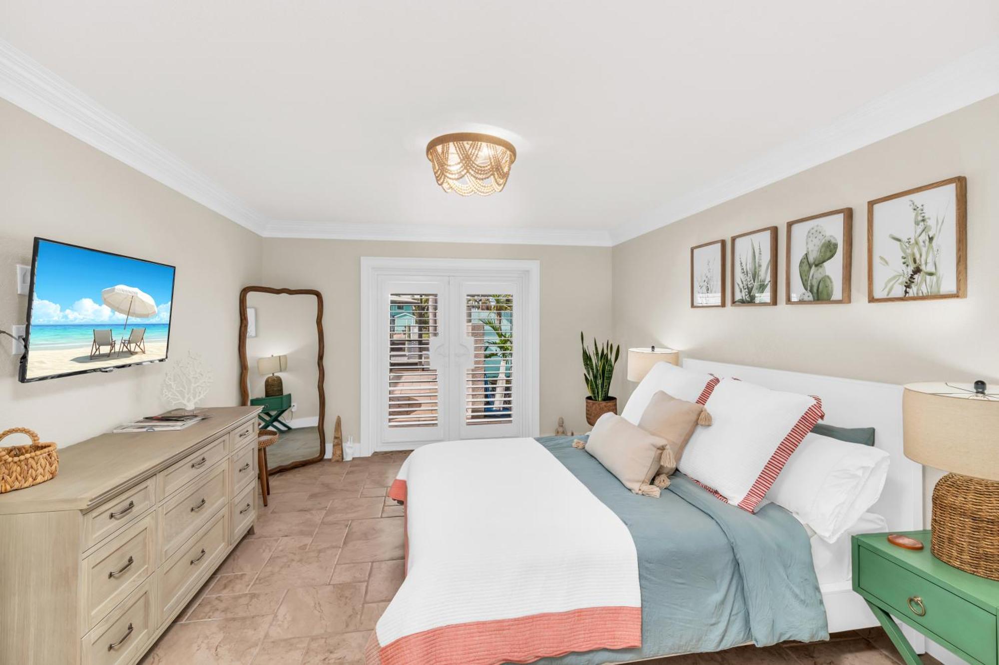 Dreamers Hideaway I Waterfront I Direct Access Holiday home *