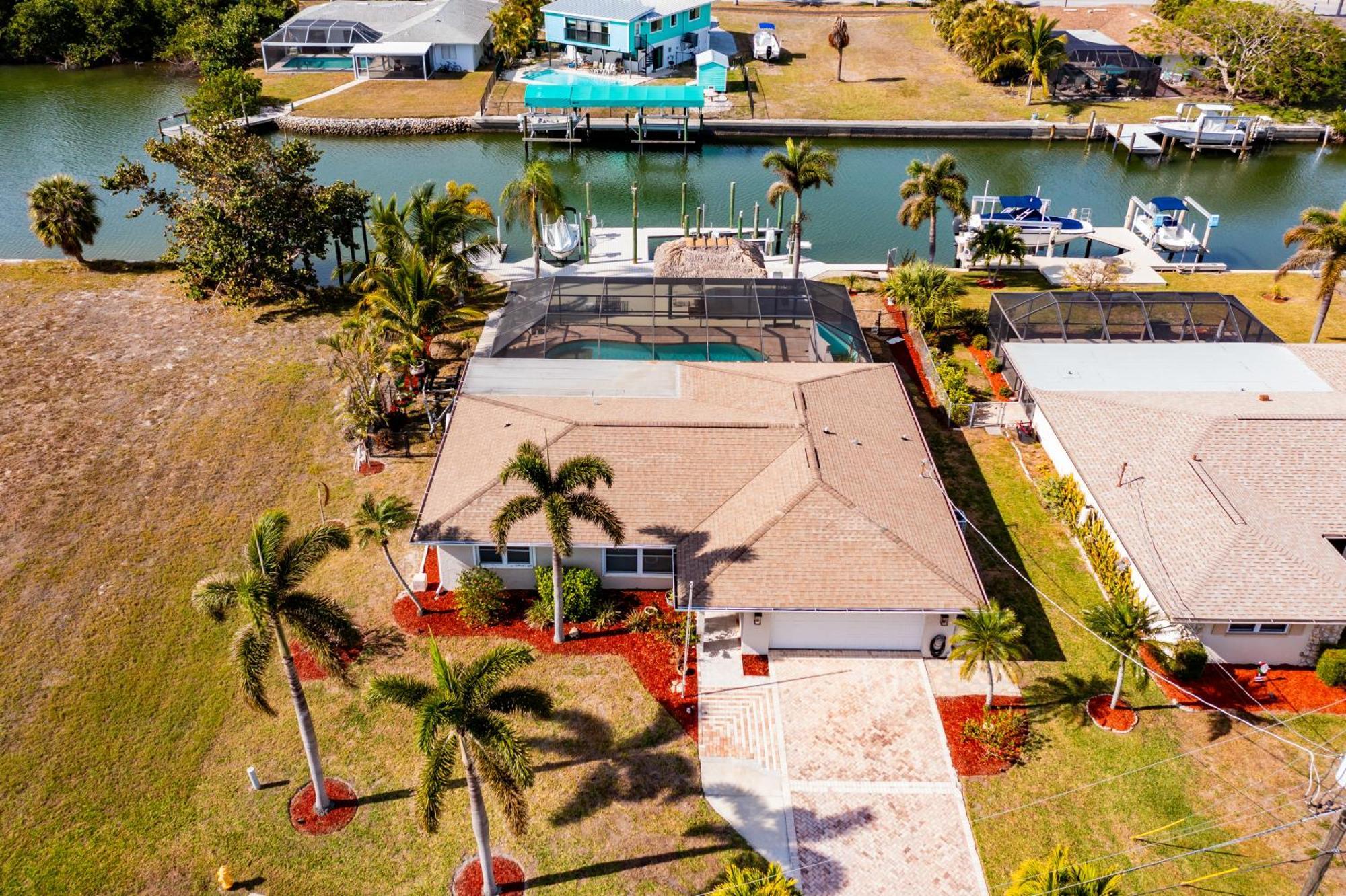 Holiday home Dreamers Hideaway I Waterfront I Direct Access