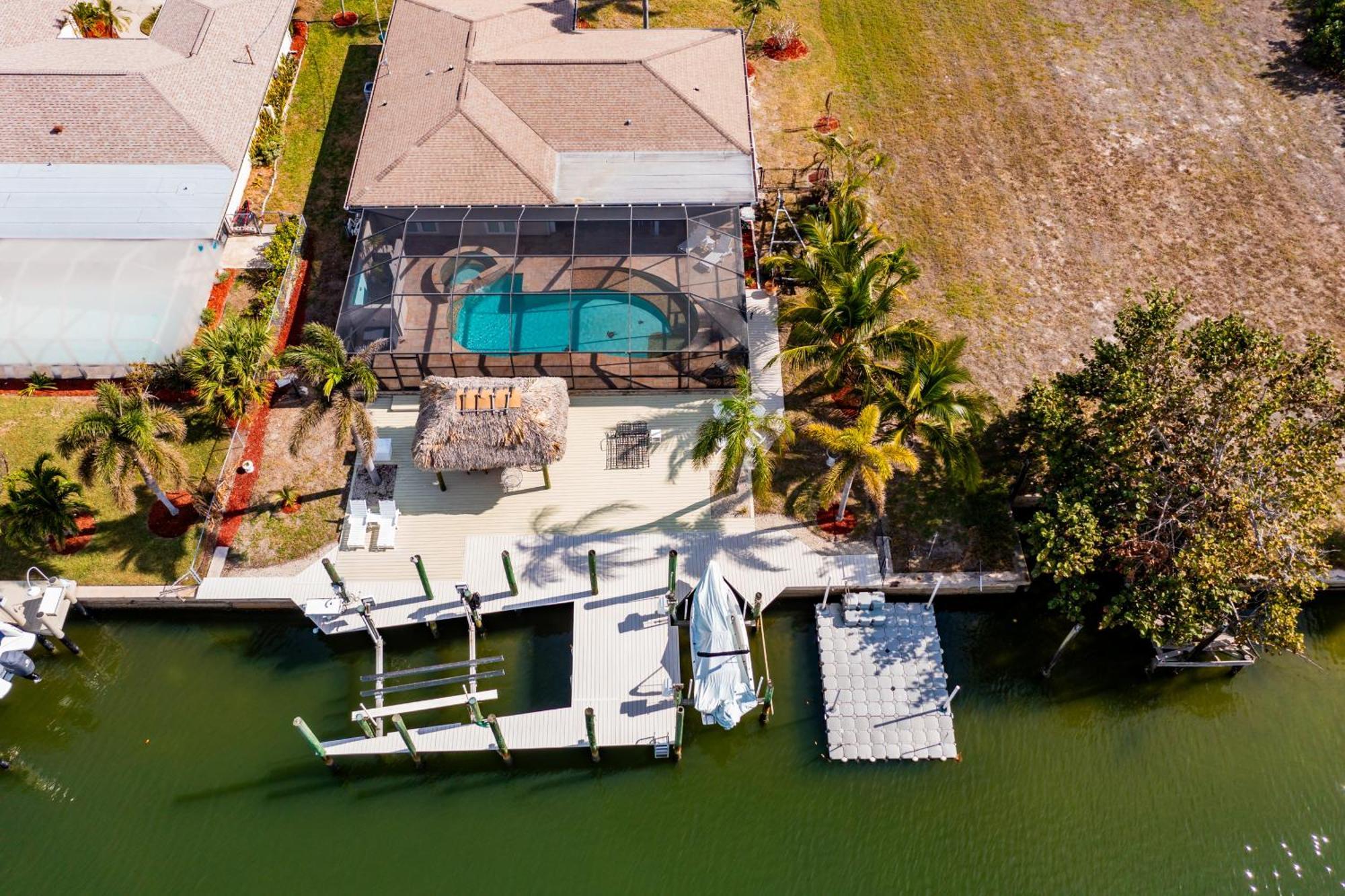 Dreamers Hideaway I Waterfront I Direct Access Holiday home Naples