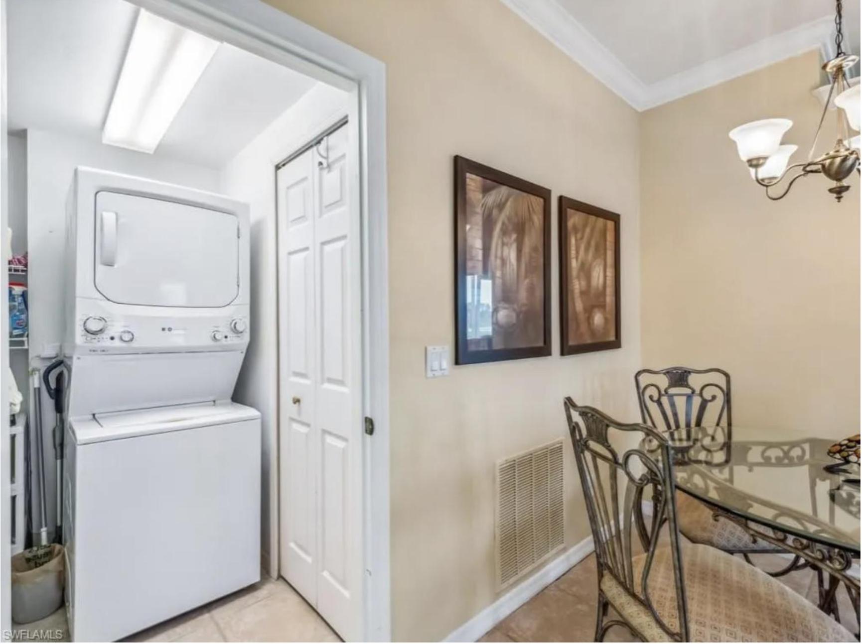 2 Bedroom First Floor Tennis, Bocce Pickleball And Championships *