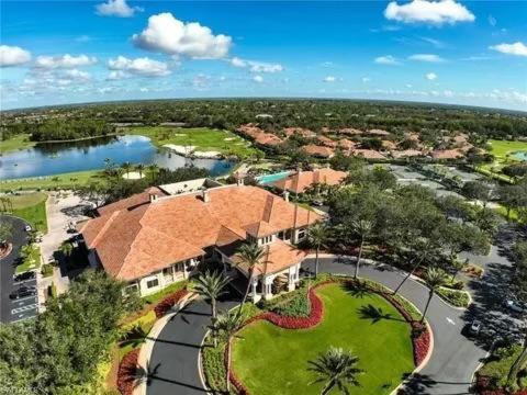 2 Bedroom First Floor Tennis, Bocce Pickleball And Championships Holiday home Naples
