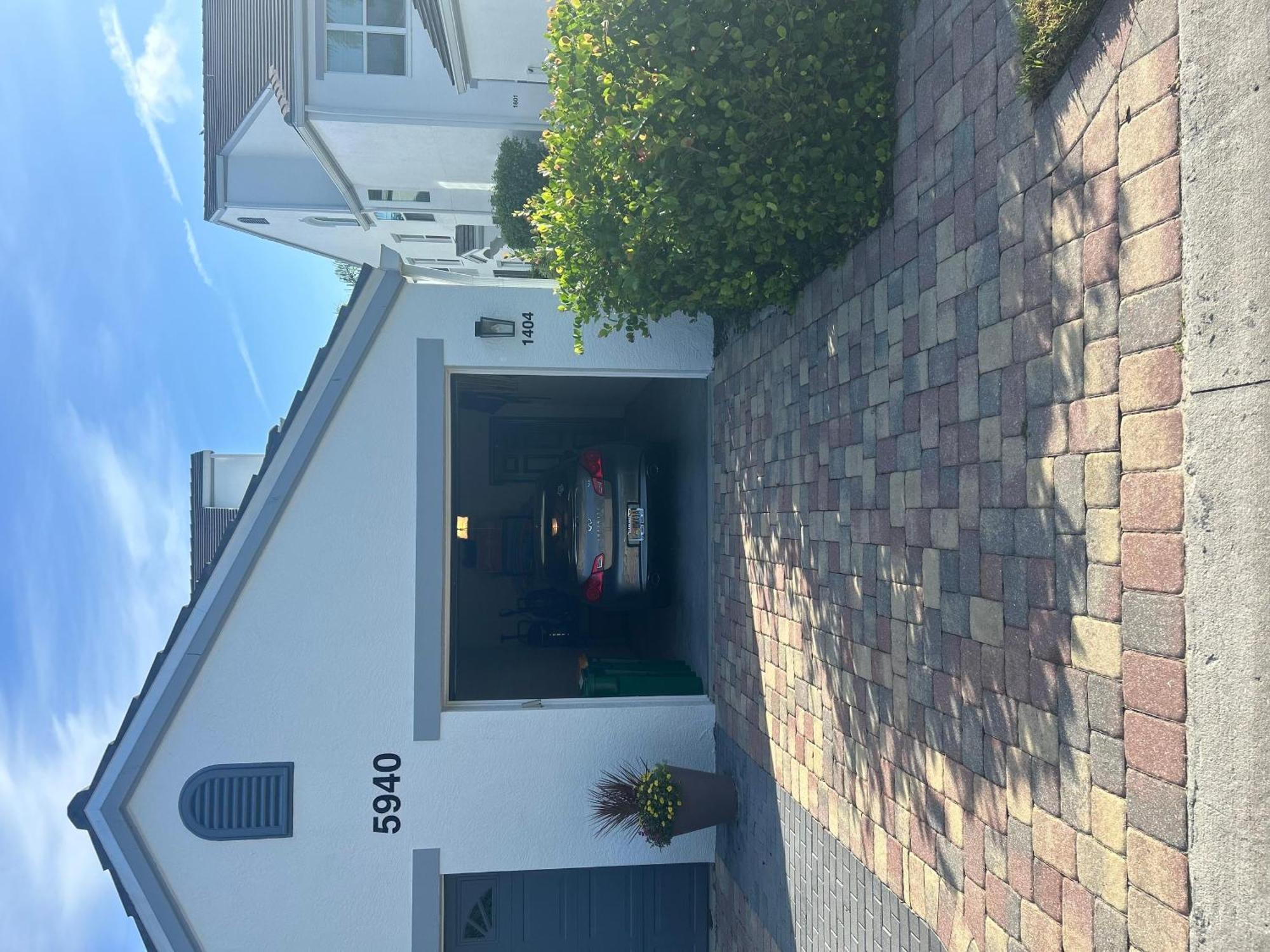 2 Bedroom First Floor Tennis, Bocce Pickleball And Championships Holiday home