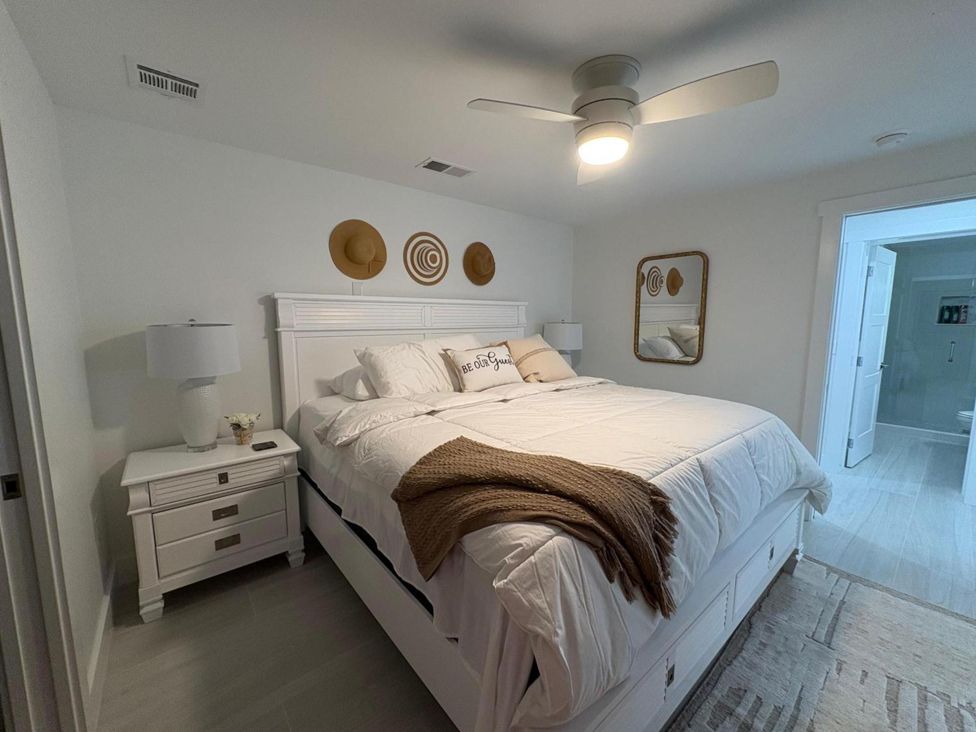 102nd Ave N 2 Bedroom 2 Bath Unit 1 Park Walk To Mercato_pickleball Championships Naples