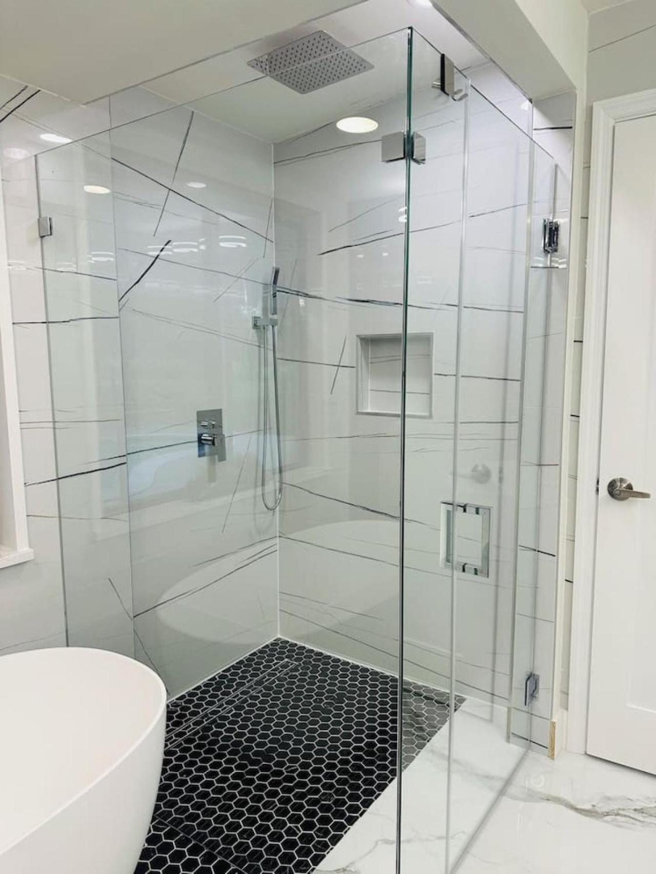 Holiday home 424 Beautiful With Pool And Soaker Tub *