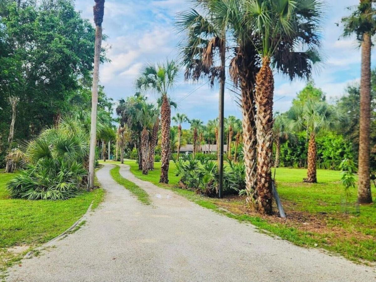 424 Beautiful With Pool And Soaker Tub Holiday home Naples